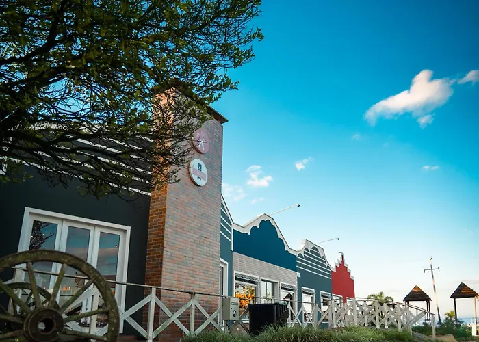 Mont Hermon Hotel Castro
